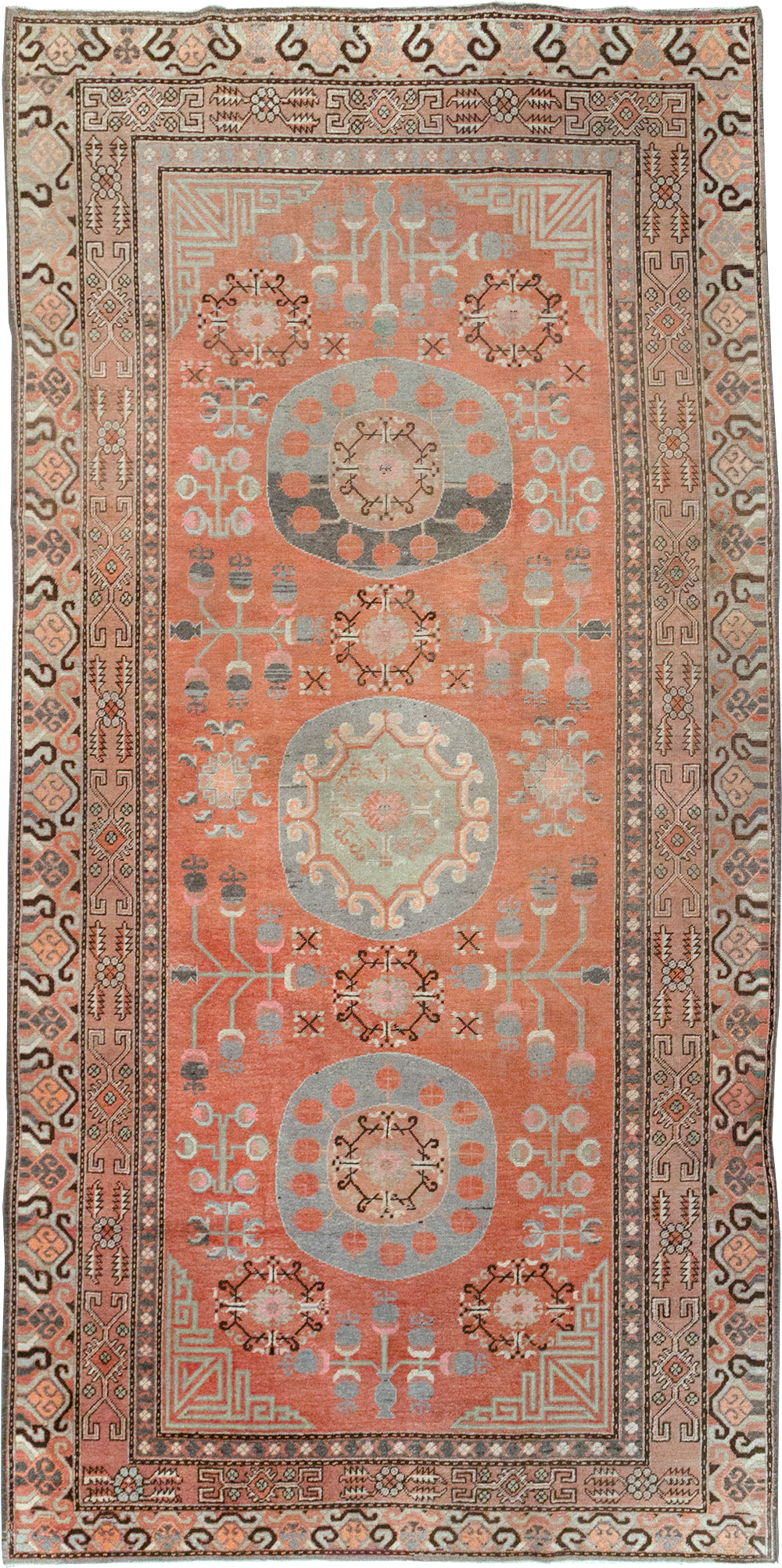 Antique East Turkestan Khotan Gallery Carpet, No.31852 - Galerie Shabab