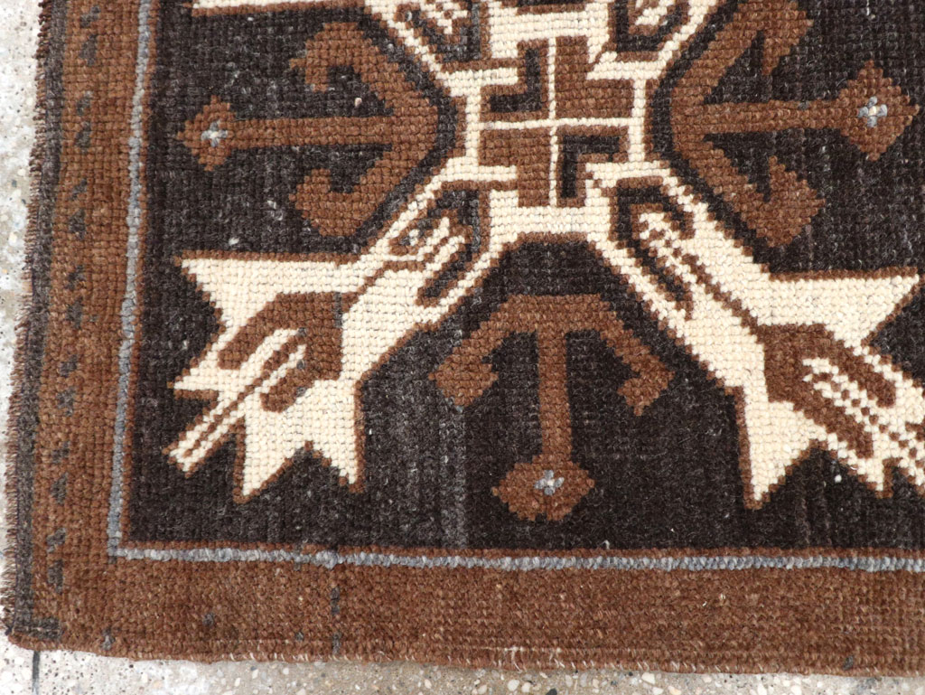 Vintage Turkish Anatolian Throw Rug, No.31855 - Galerie Shabab