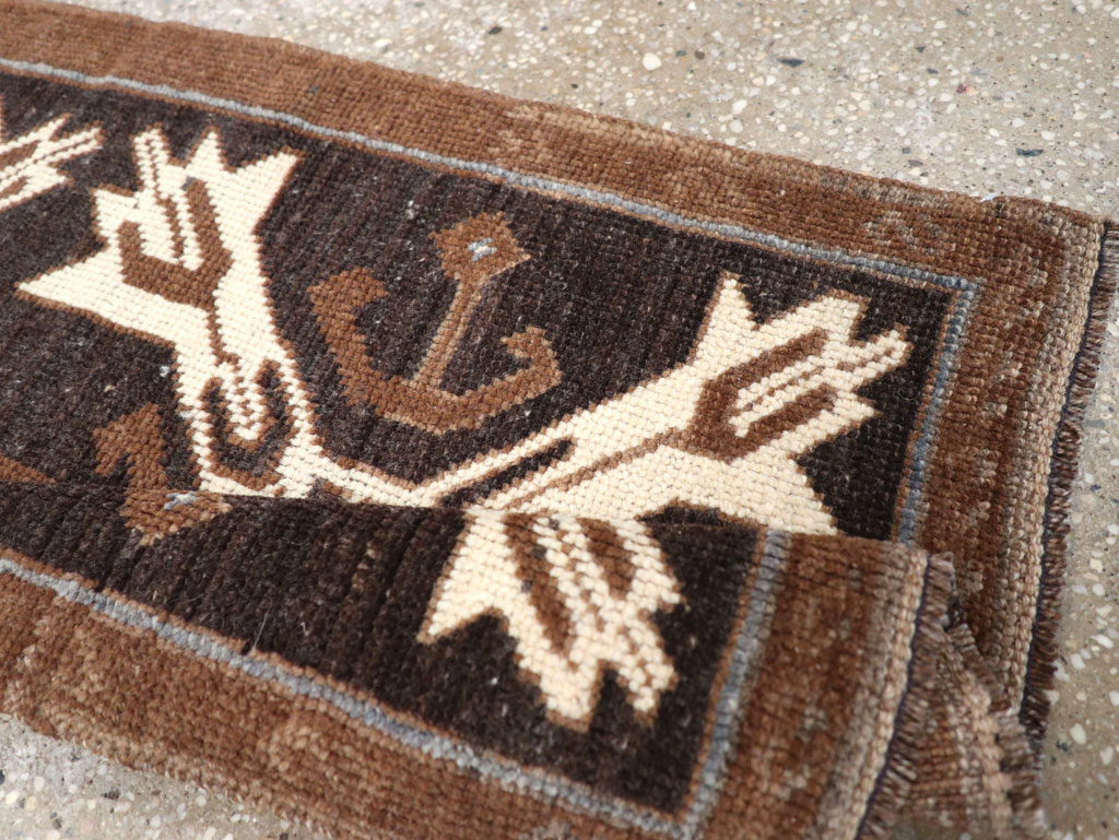 Vintage Turkish Anatolian Throw Rug, No.31855 - Galerie Shabab