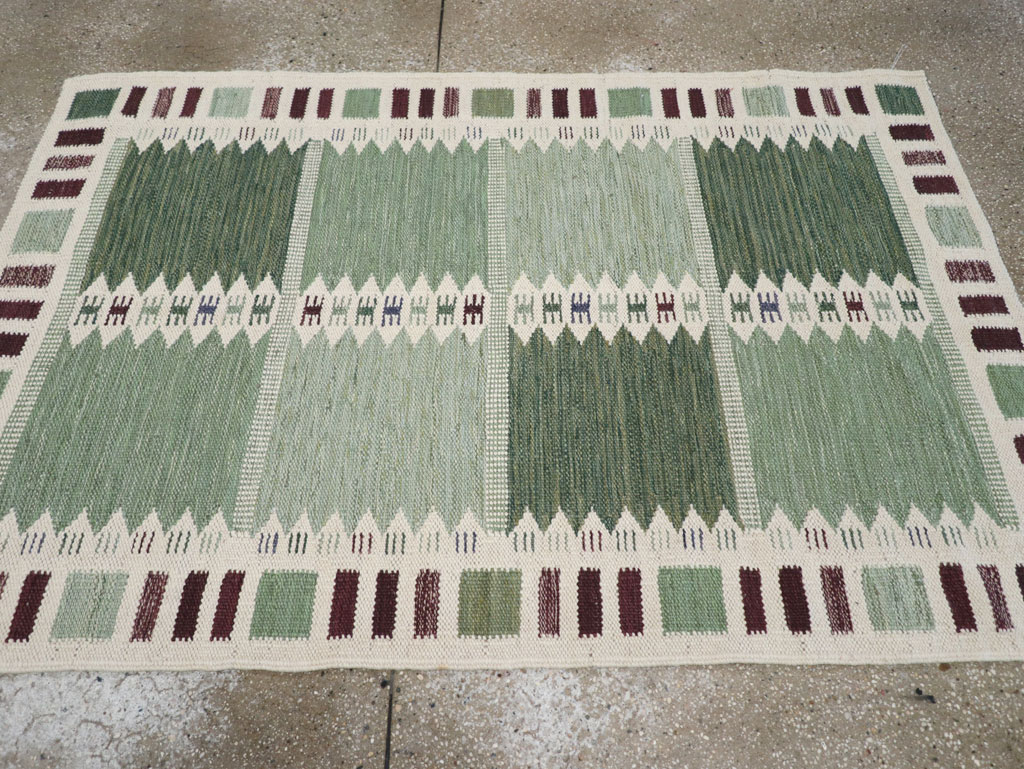 Swedish Inspired Modern Turkish Flatweave Accent Rug, No.31857 - Galerie Shabab