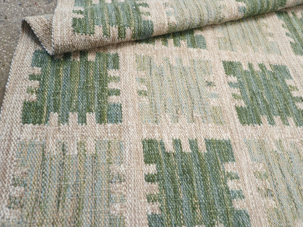 Swedish Inspired Modern Turkish Flatweave Accent Rug, No.31858 - Galerie Shabab