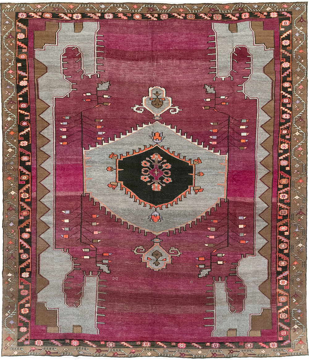 Vintage Turkish Anatolian Large Room Size Carpet, No.31863 - Galerie Shabab