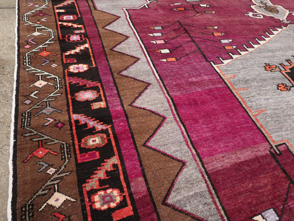 Vintage Turkish Anatolian Large Room Size Carpet, No.31863 - Galerie Shabab