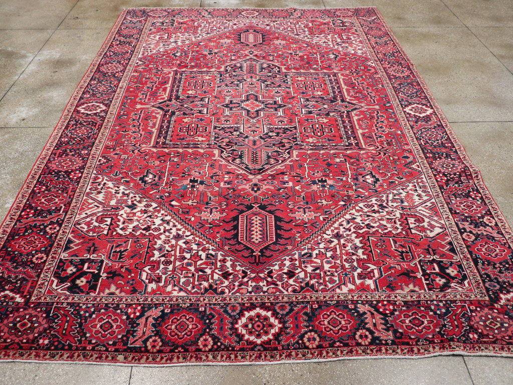 Vintage Persian Heriz Room Size Carpet, No.31864 - Galerie Shabab