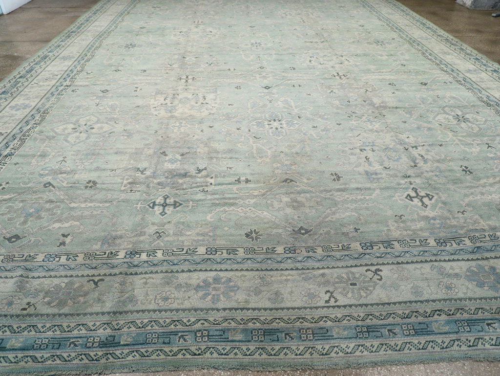 Antique Turkish Oushak Oversize Carpet, No.31871 - Galerie Shabab