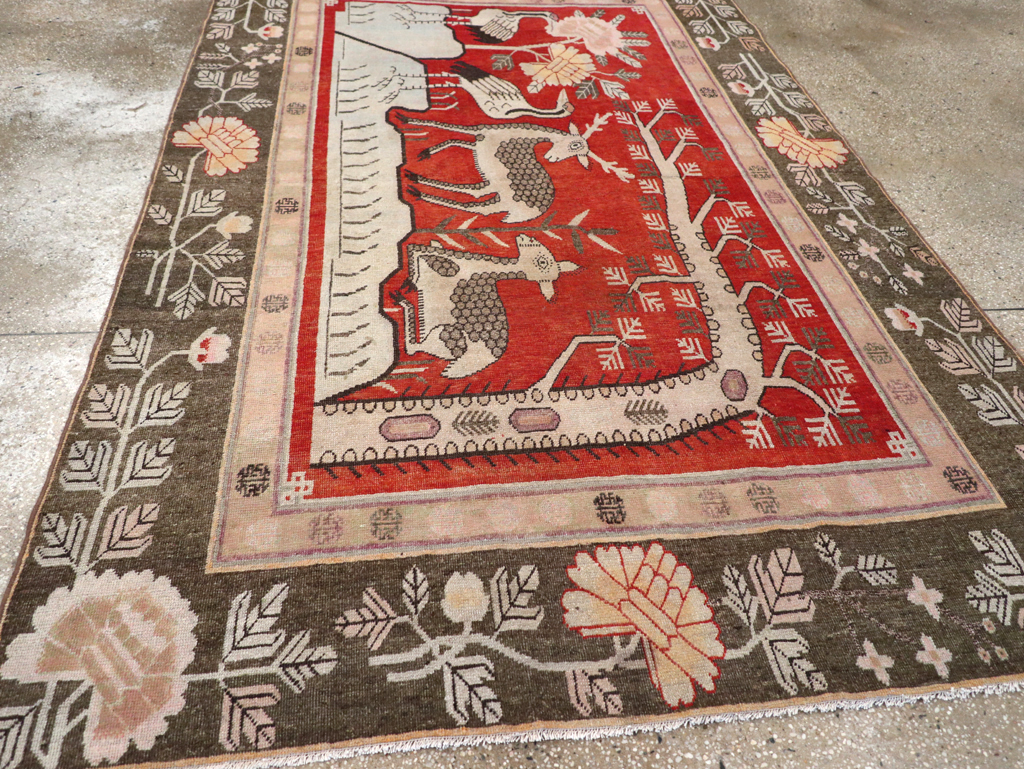 Vintage East Turkestan Khotan Pictorial Accent Carpet, No.31880 - Galerie Shabab