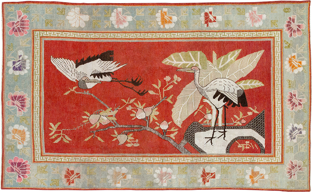 Antique East Turkestan Khotan Pictorial Accent Rug, No.31881 - Galerie Shabab