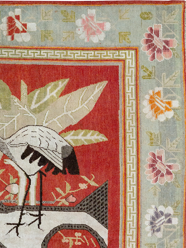 Antique East Turkestan Khotan Pictorial Accent Rug, No.31881 - Galerie Shabab