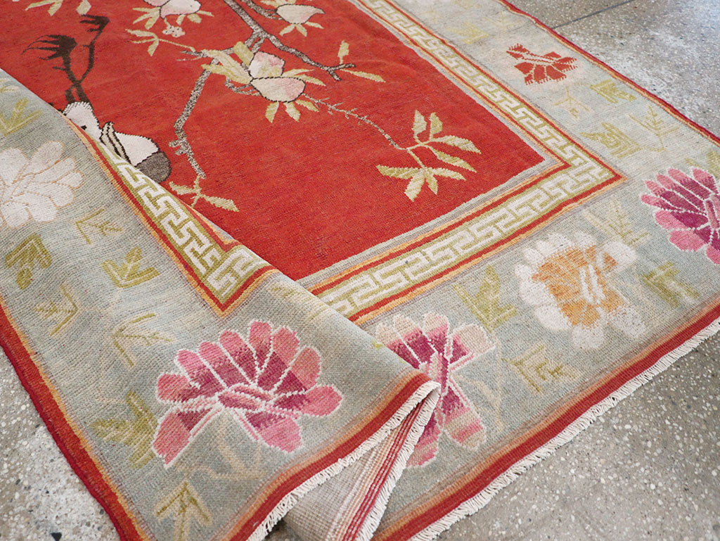 Antique East Turkestan Khotan Pictorial Accent Rug, No.31881 - Galerie Shabab