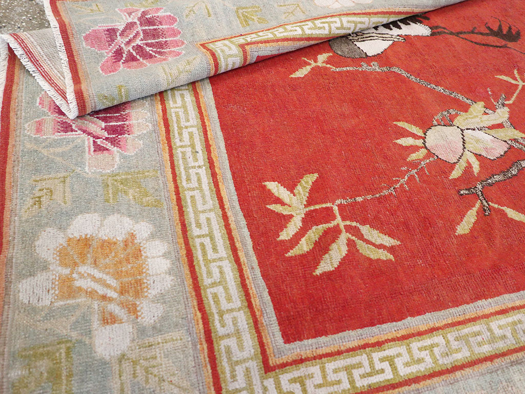 Antique East Turkestan Khotan Pictorial Accent Rug, No.31881 - Galerie Shabab