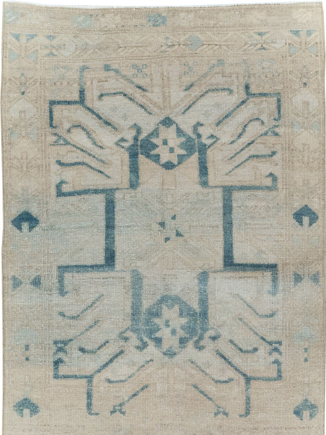 Vintage Persian Malayer Small Runner, No.31888 - Galerie Shabab