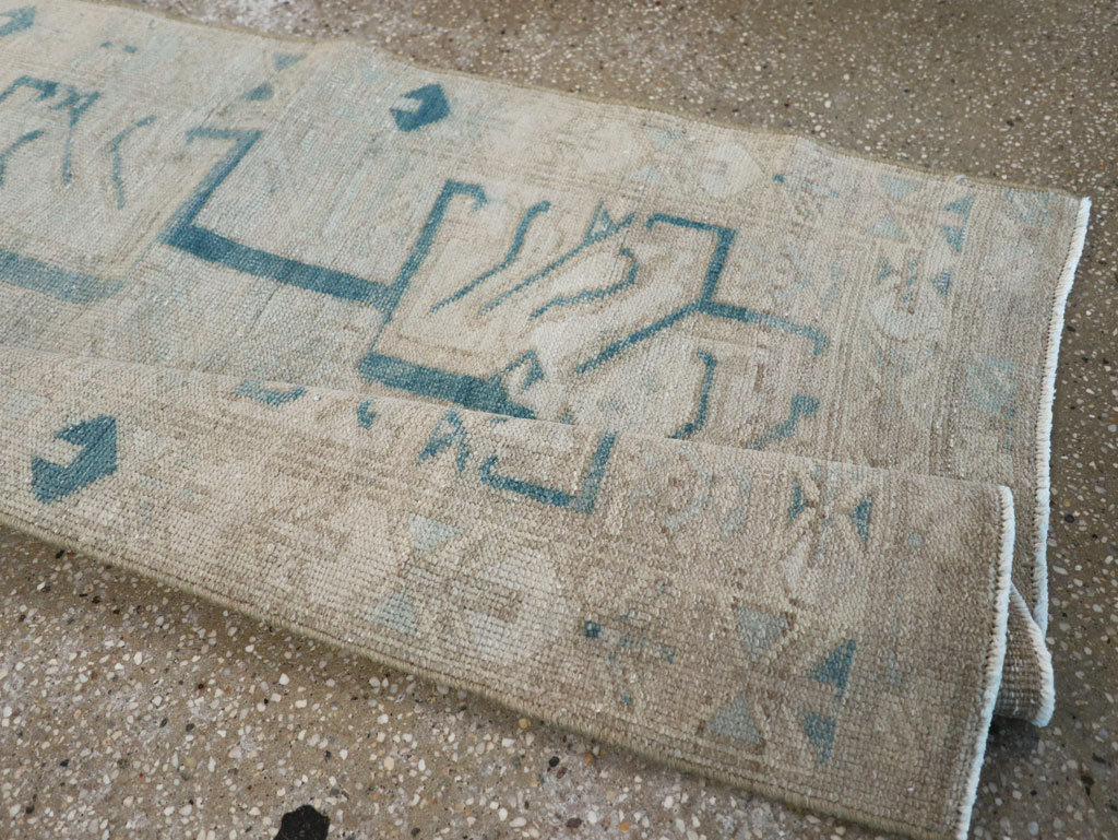 Vintage Persian Malayer Small Runner, No.31888 - Galerie Shabab