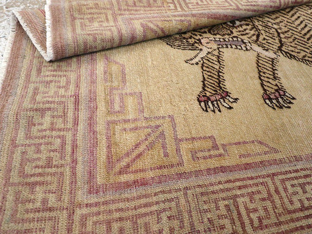 Antique East Turkestan Samarkand Pictorial Throw Rug, No.31894 - Galerie Shabab