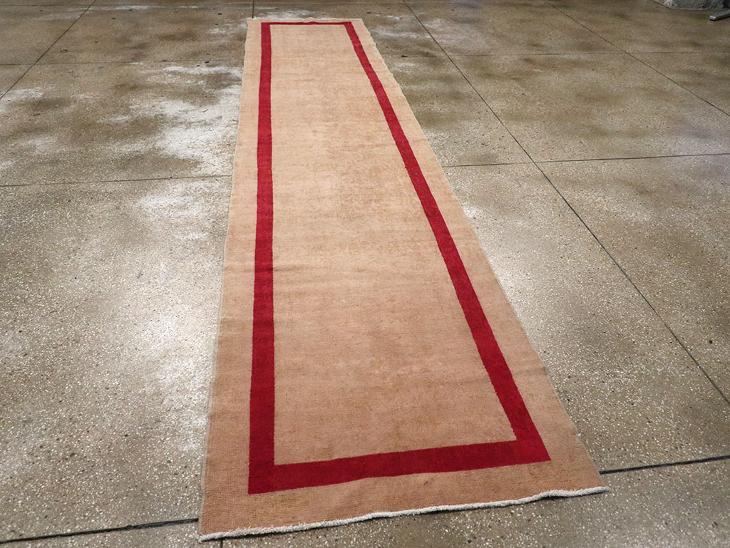 Vintage Turkish Anatolian Runner, No.31907 - Galerie Shabab