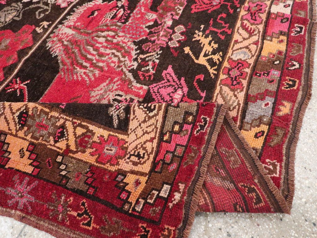 Vintage Turkish Anatolian Square Pictorial Accent Carpet, No.31908 - Galerie Shabab