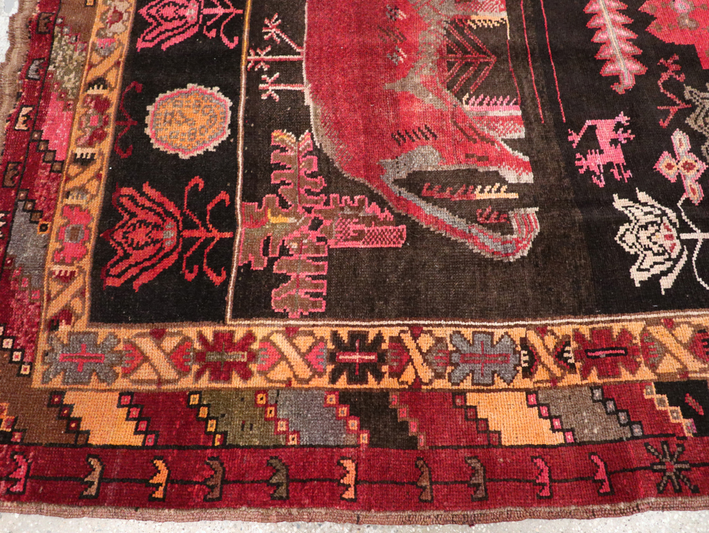 Vintage Turkish Anatolian Pictorial Accent Carpet, No.31909 - Galerie Shabab