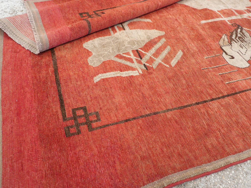 Antique East Turkestan Khotan Pictorial Accent Rug, No.31913 - Galerie Shabab