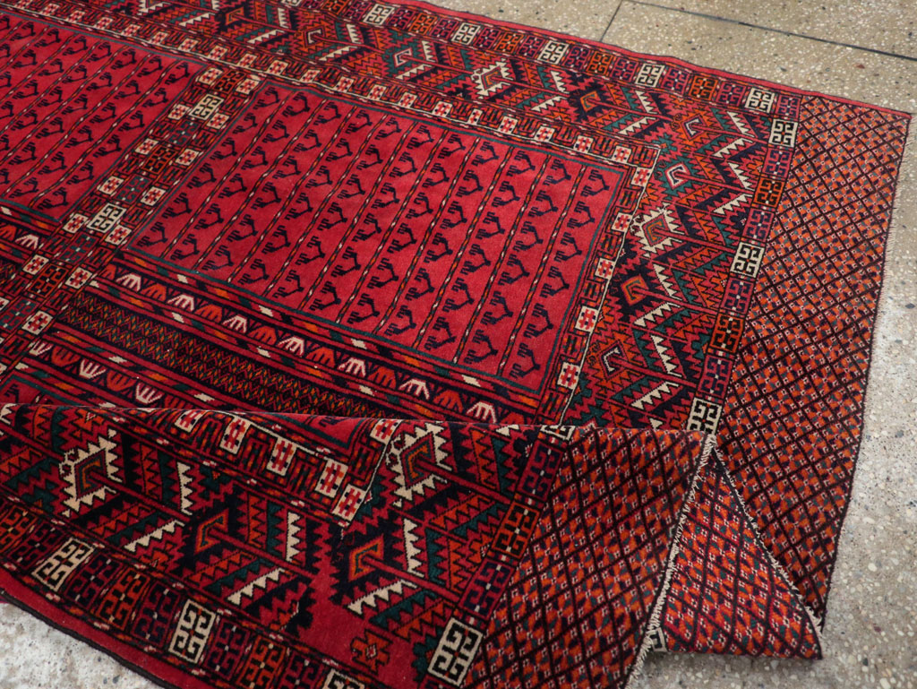 Vintage Central Asian Tekke Accent Rug, No.31915 - Galerie Shabab