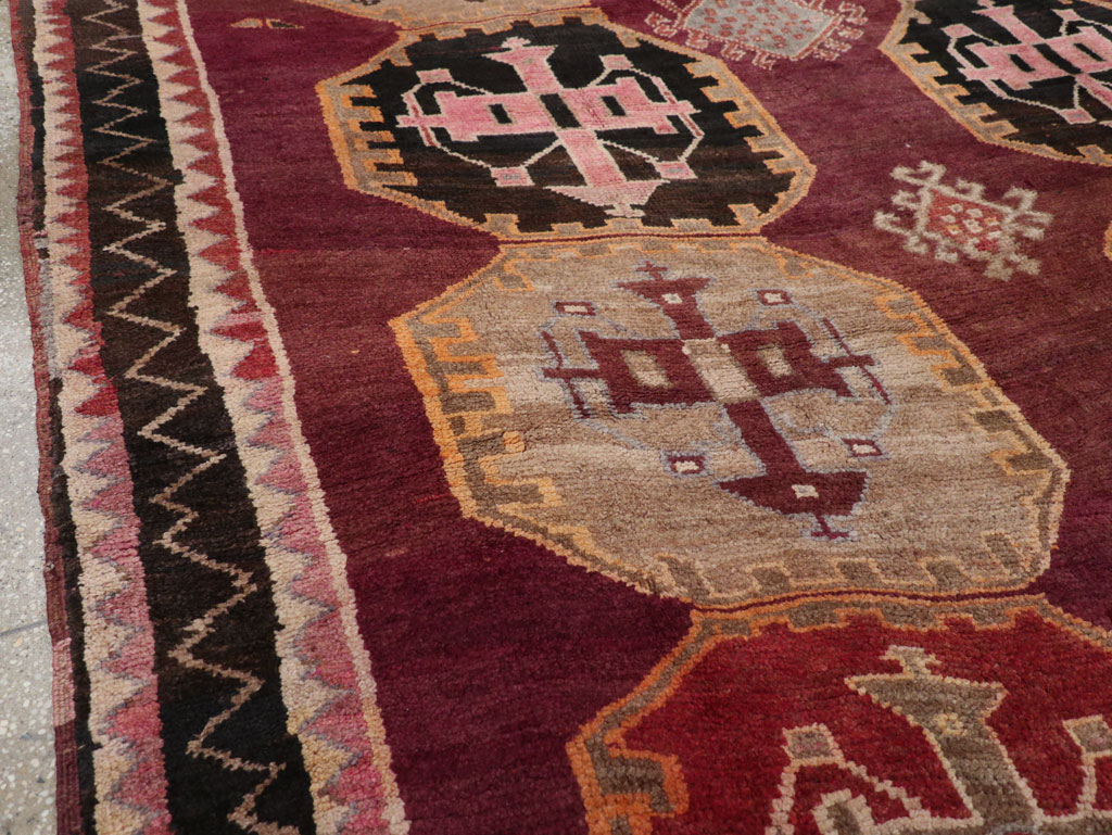 Vintage Turkish Anatolian Small Room Size Carpet, No.31925 - Galerie Shabab