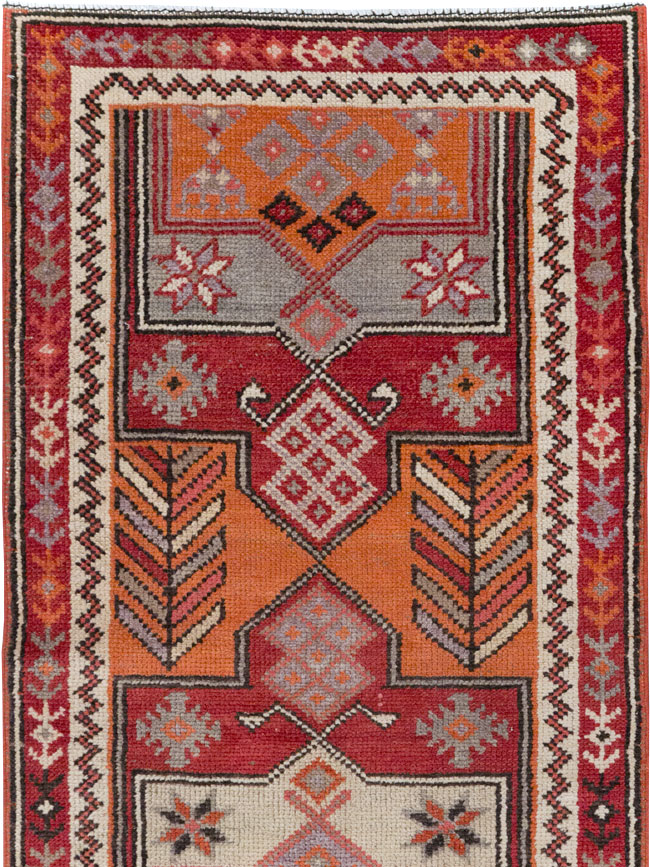 Vintage Turkish Tribal Runner, No.31928 - Galerie Shabab