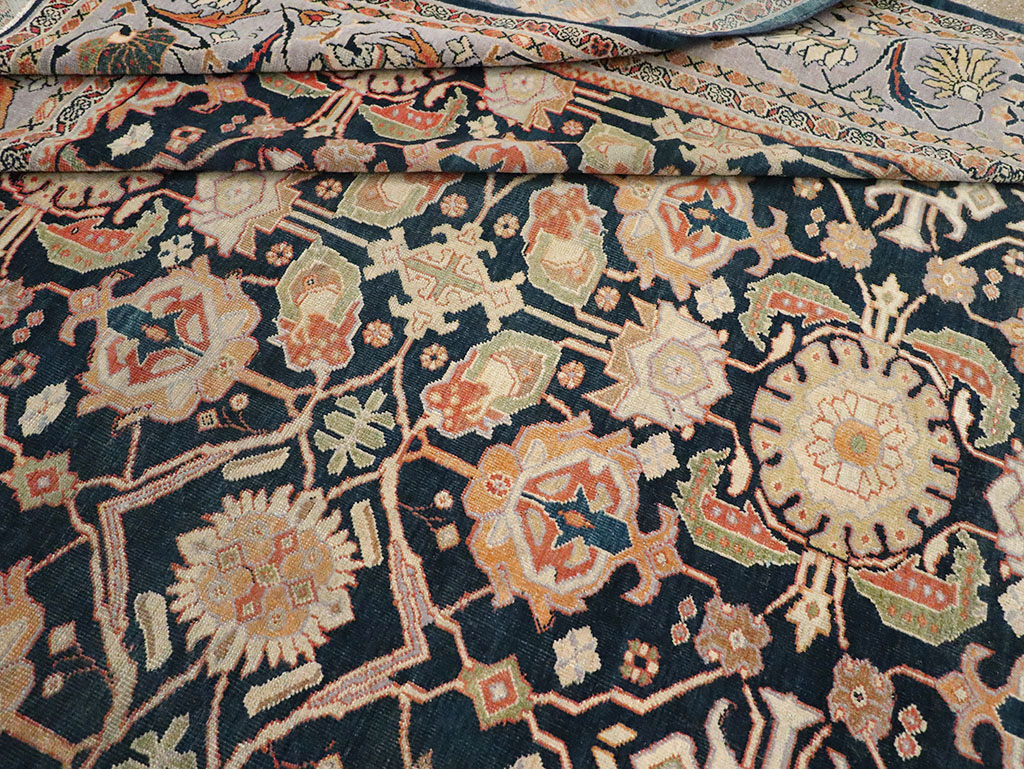 Antique Persian Mahal Room Size Carpet, No.31942 - Galerie Shabab