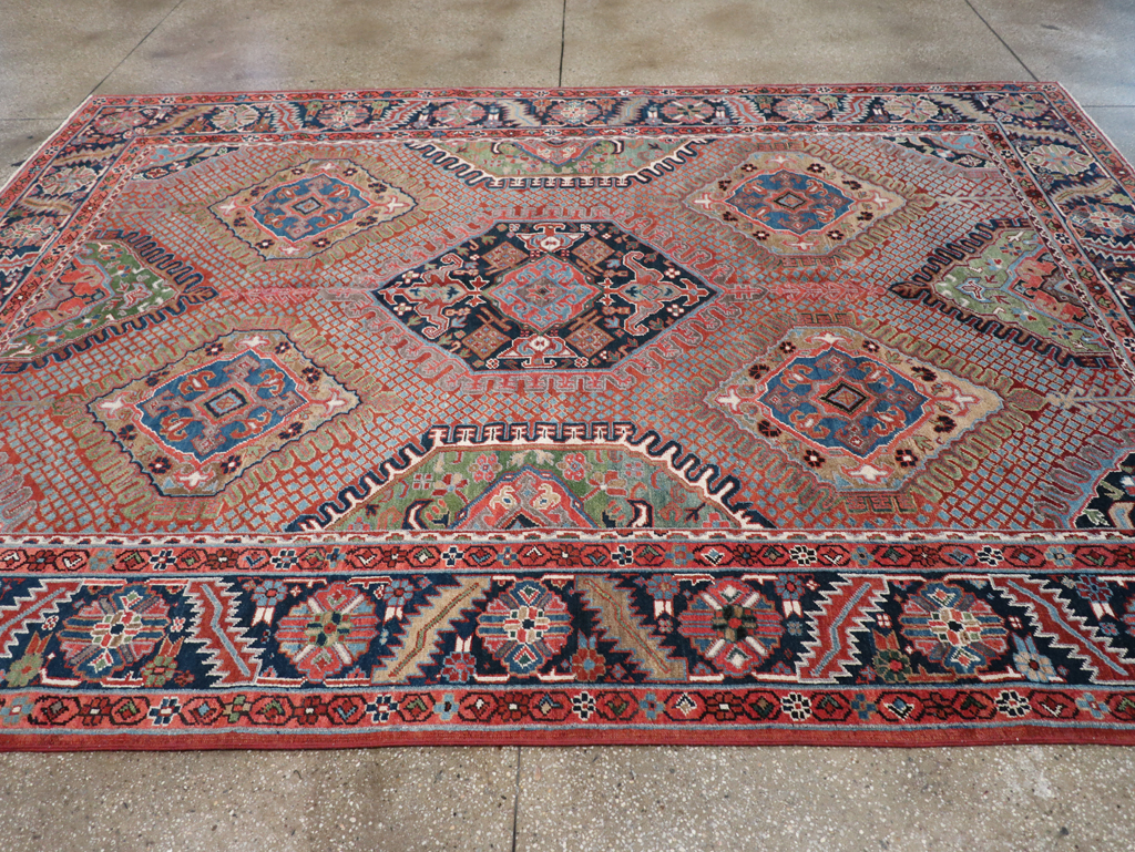 Antique Persian Heriz Carpet, No.31944 - Galerie Shabab