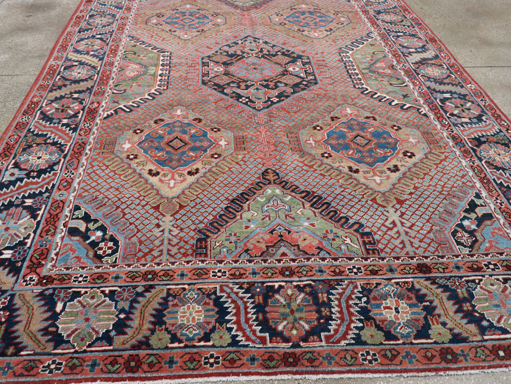 Antique Persian Heriz Carpet, No.31944 - Galerie Shabab