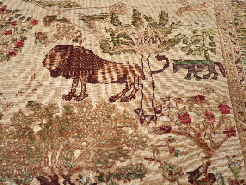 Antique Pictorial Kayseri Rug, No.31951 - Galerie Shabab