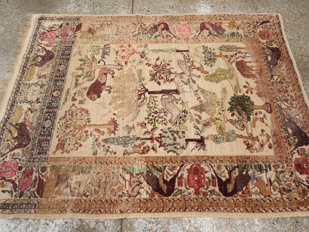 Antique Pictorial Kayseri Rug, No.31951 - Galerie Shabab