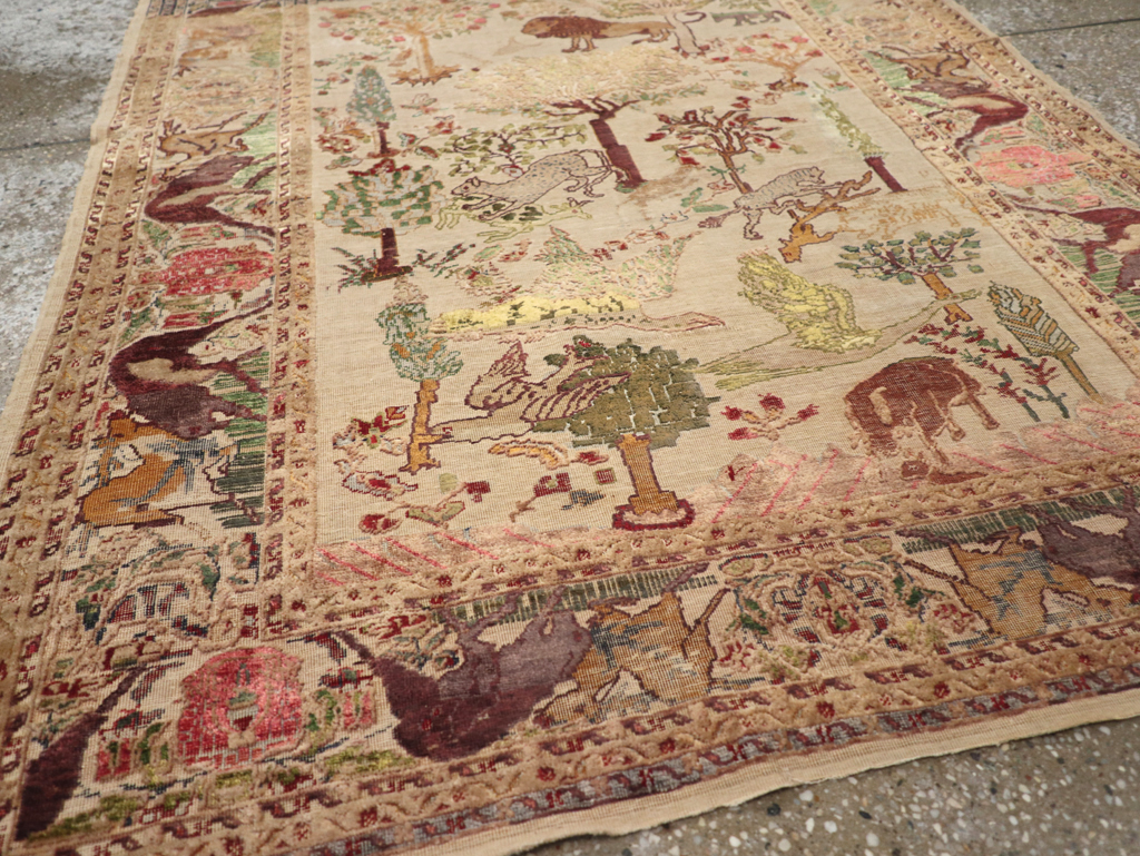 Antique Pictorial Kayseri Rug, No.31951 - Galerie Shabab