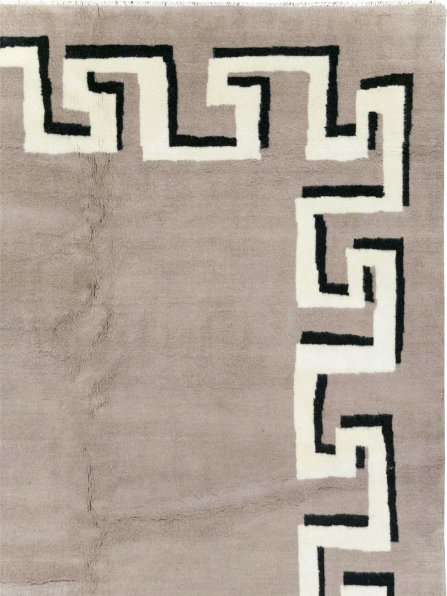 Modern Turkish Art Deco Carpet in the style of Christian Berard, No.31958 - Galerie Shabab