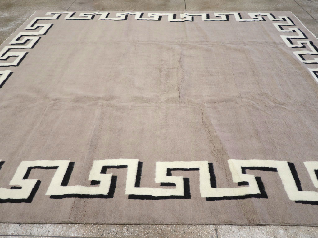 Modern Turkish Art Deco Carpet in the style of Christian Berard, No.31958 - Galerie Shabab