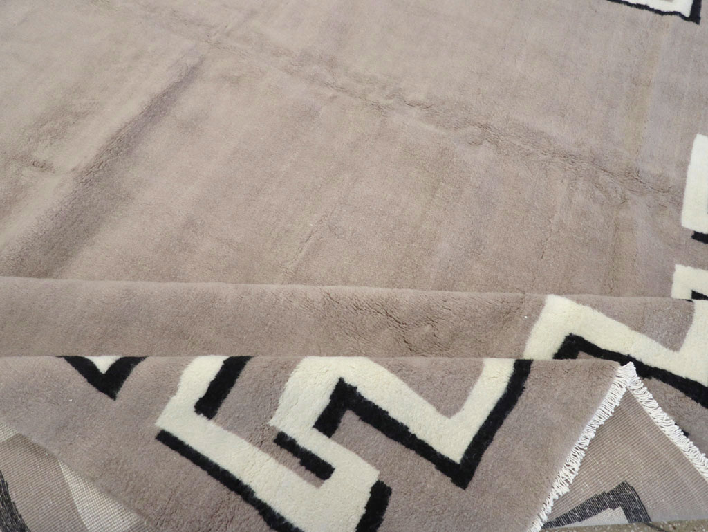 Modern Turkish Art Deco Carpet in the style of Christian Berard, No.31958 - Galerie Shabab