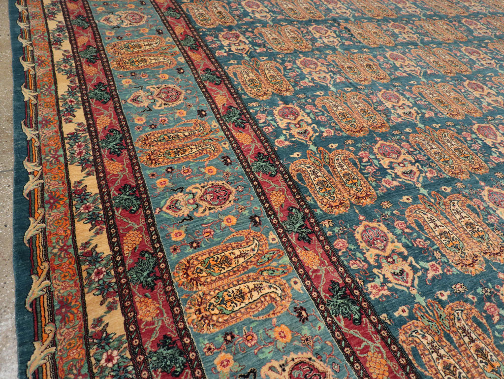 Persian Senneh Oversize Carpet, No.31961 - Galerie Shabab