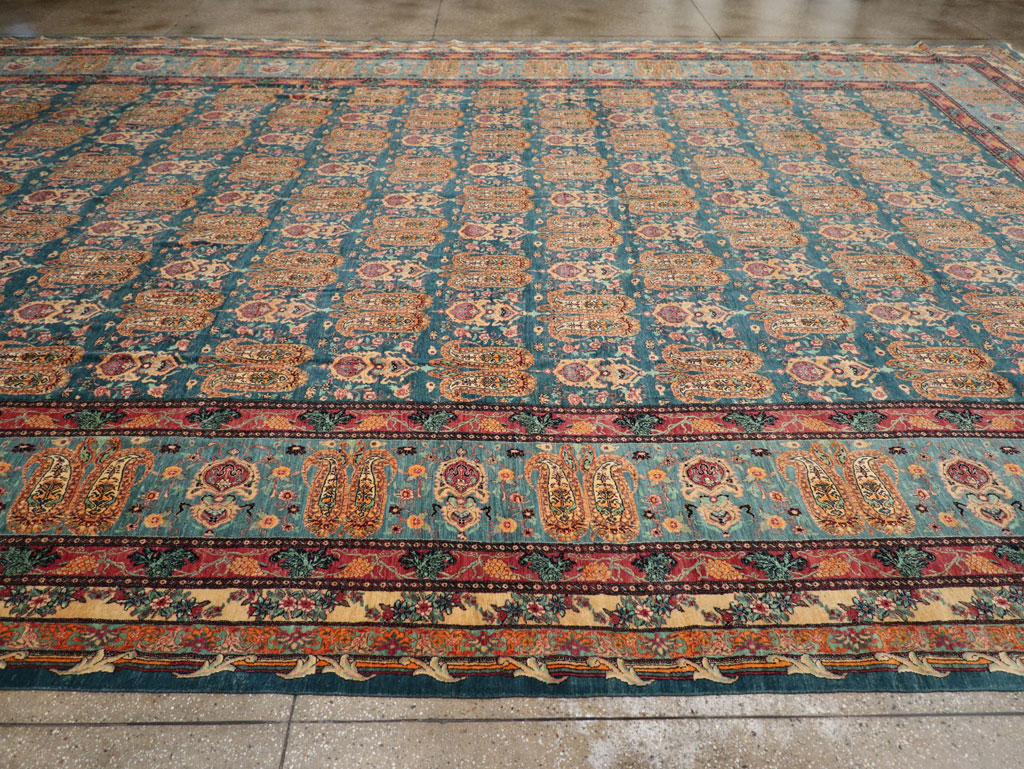 Persian Senneh Oversize Carpet, No.31961 - Galerie Shabab