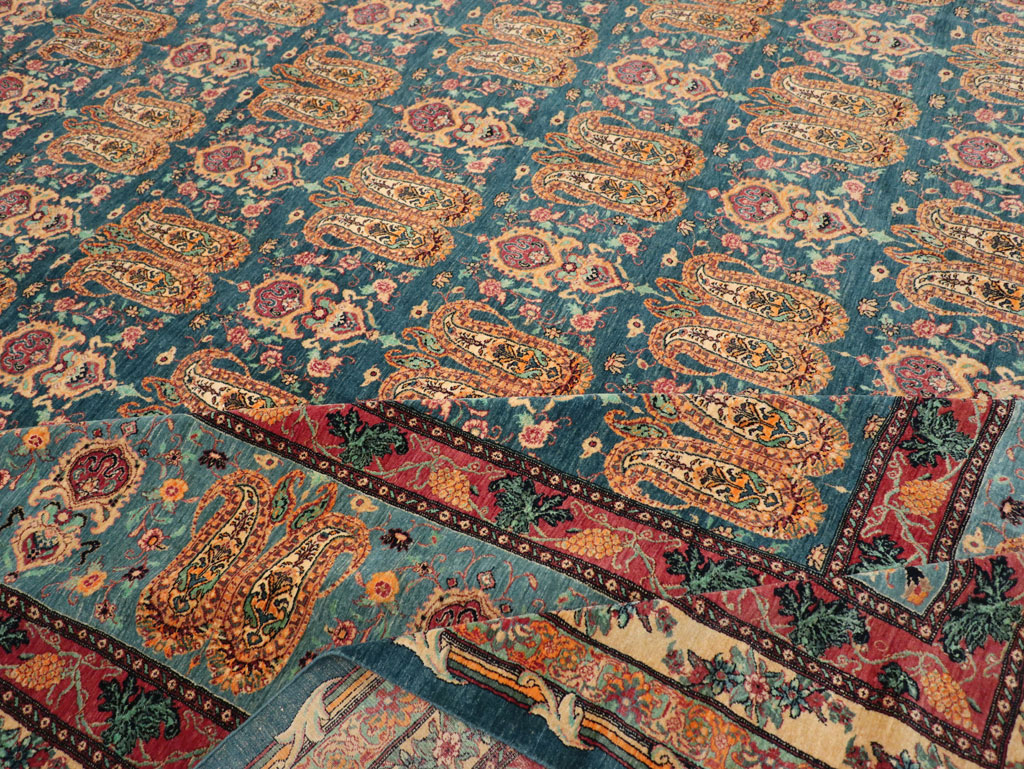 Persian Senneh Oversize Carpet, No.31961 - Galerie Shabab