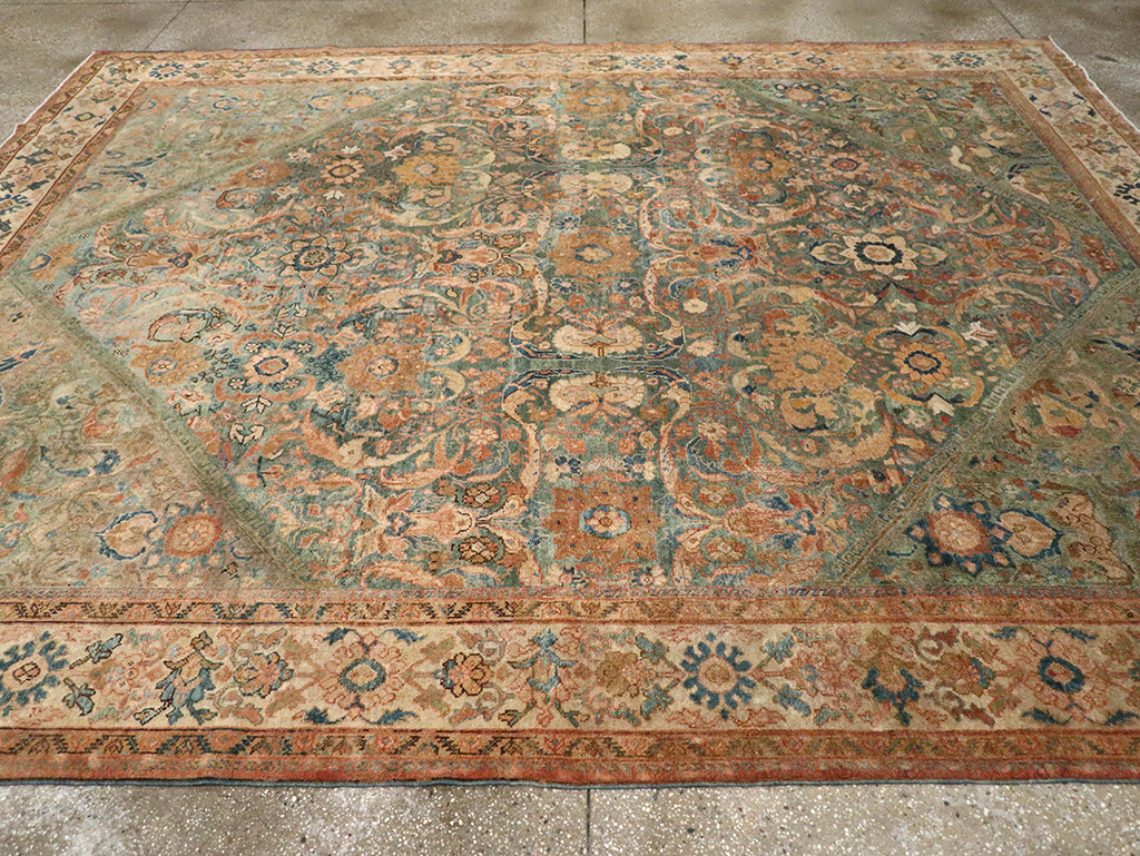 Antique Persian Mahal Room Size Carpet, No.31964 - Galerie Shabab