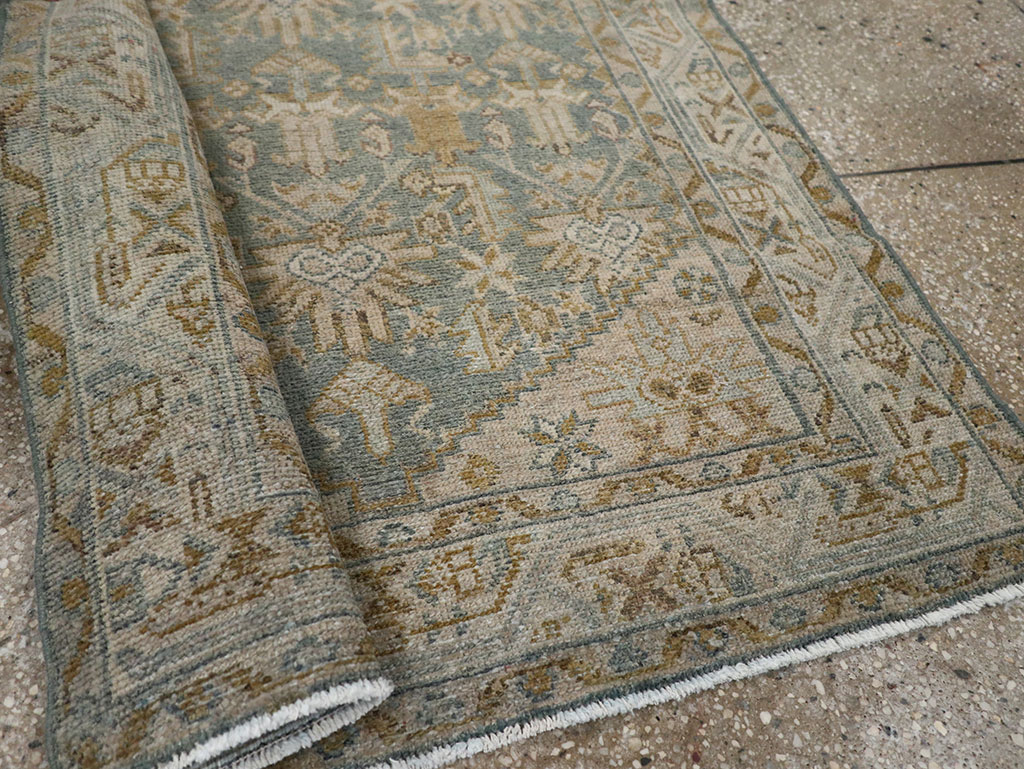 Vintage Persian Malayer Throw Rug, No.31967 - Galerie Shabab