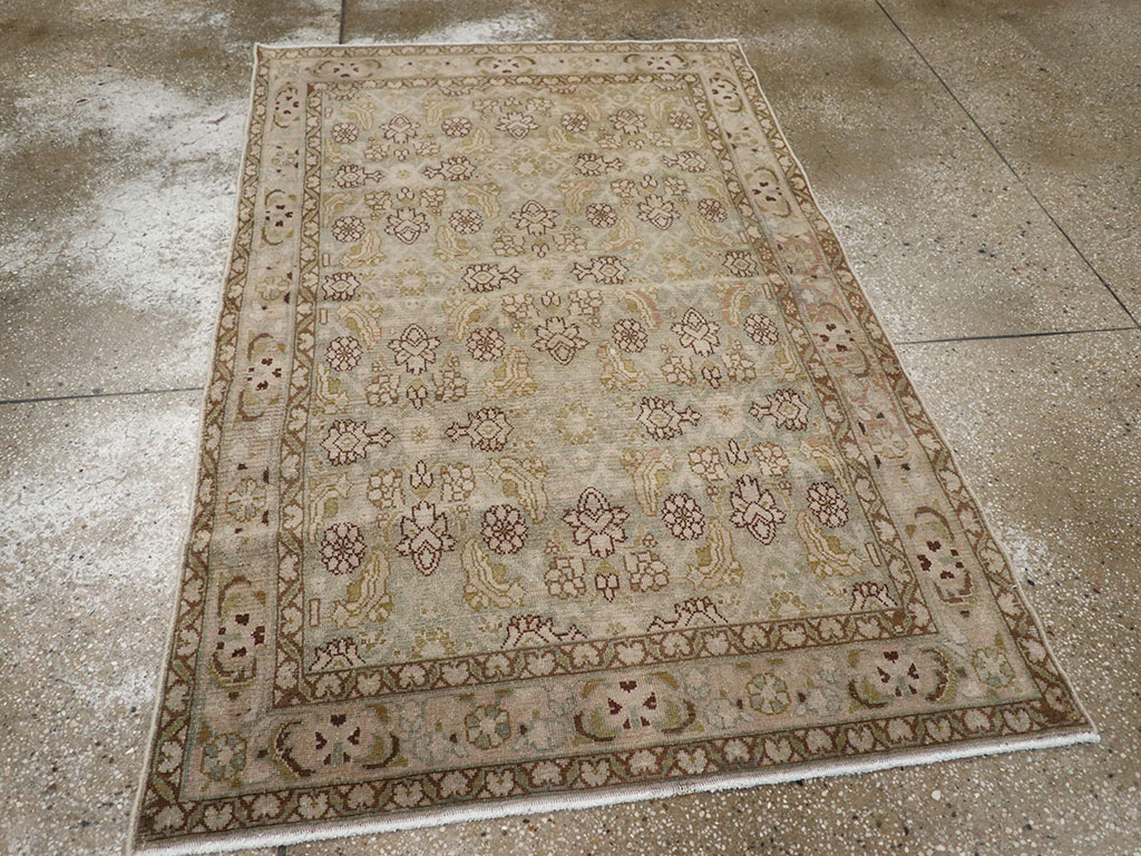 Vintage Persian Malayer Throw Rug, No.31969 - Galerie Shabab