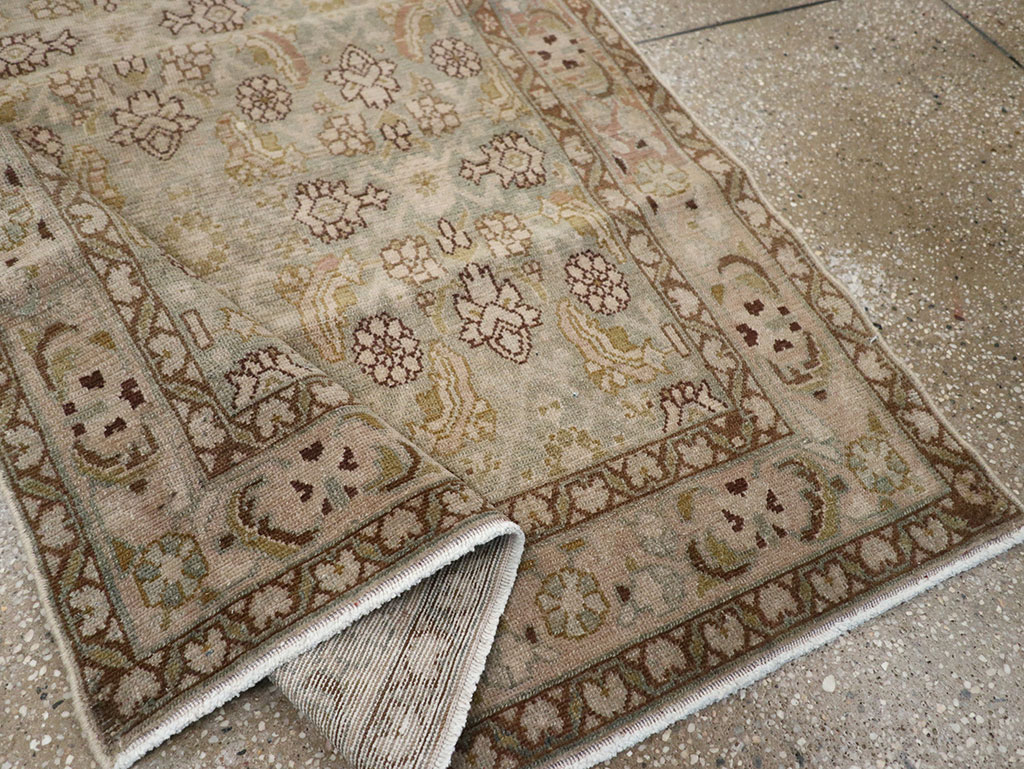 Vintage Persian Malayer Throw Rug, No.31969 - Galerie Shabab