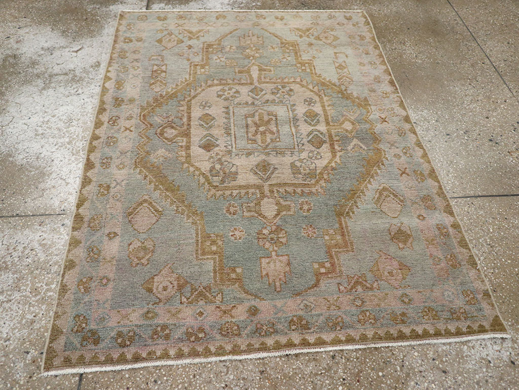 Vintage Persian Malayer Throw Rug, No.31970 - Galerie Shabab