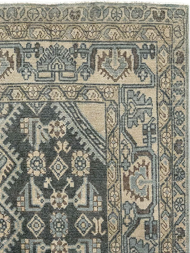 Vintage Persian Malayer Throw Rug, No.31972 - Galerie Shabab