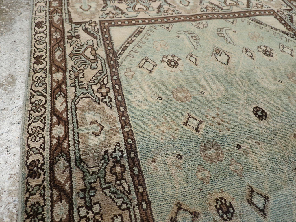 Vintage Persian Malayer Throw Rug, No.31973 - Galerie Shabab