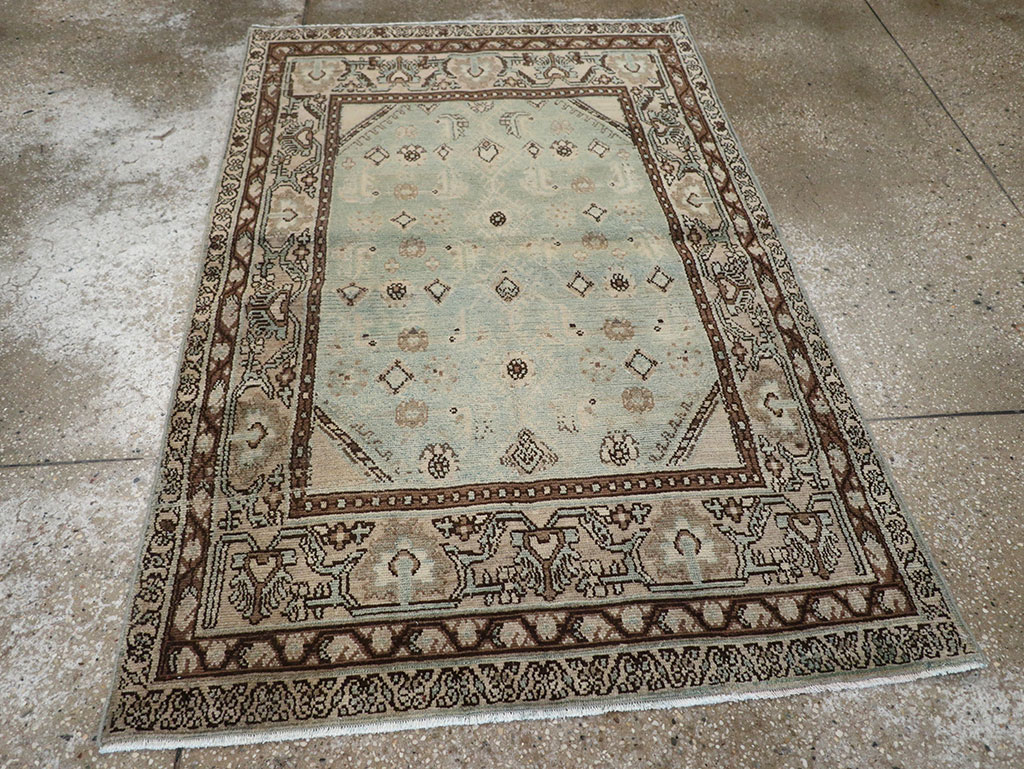 Vintage Persian Malayer Throw Rug, No.31973 - Galerie Shabab