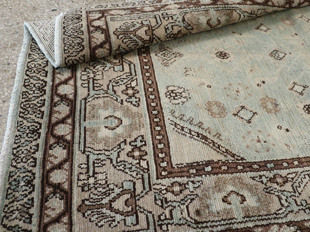 Vintage Persian Malayer Throw Rug, No.31973 - Galerie Shabab