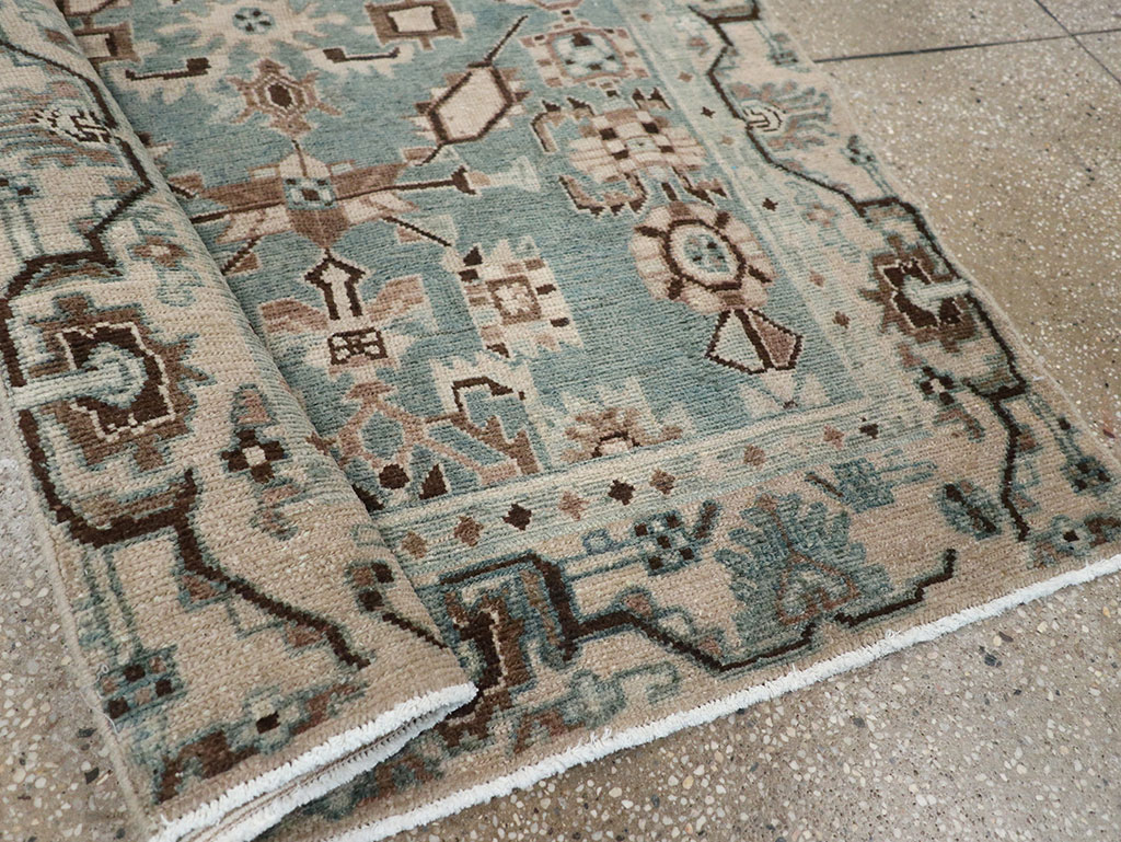 Vintage Persian Malayer Throw Rug, No.31976 - Galerie Shabab