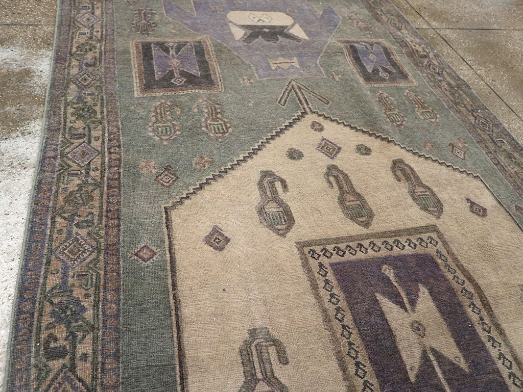 Vintage Persian Bidjar Runner, No.31979 - Galerie Shabab