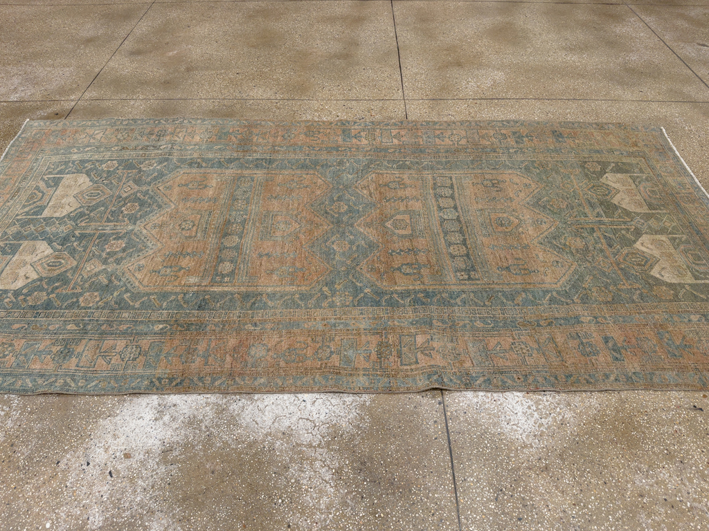 Antique Persian Lori Small Gallery Carpet, No.31981 - Galerie Shabab
