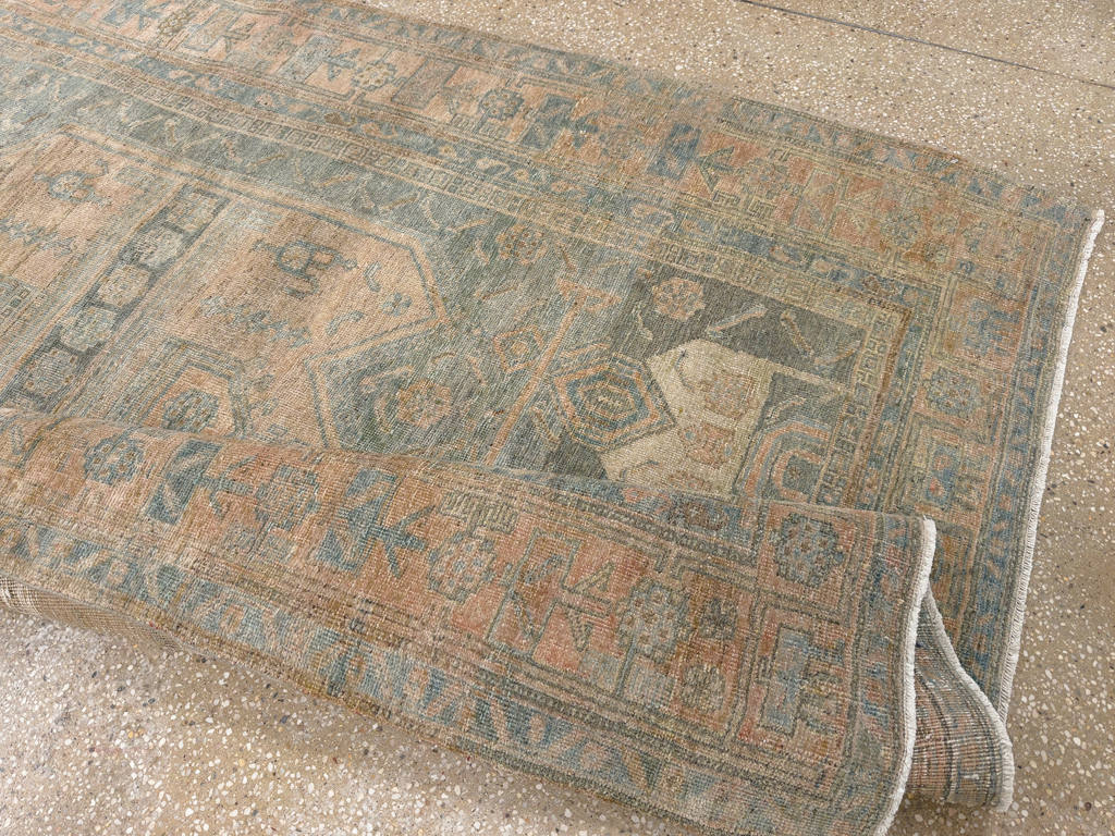 Antique Persian Lori Small Gallery Carpet, No.31981 - Galerie Shabab