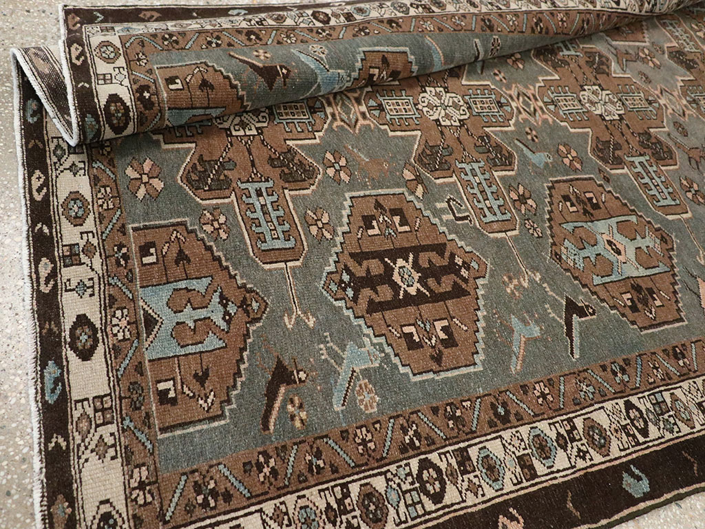 Antique Persian Malayer Accent Rug, No.31982 - Galerie Shabab